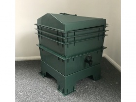The Green Wormery, made from 100% recycled plastic